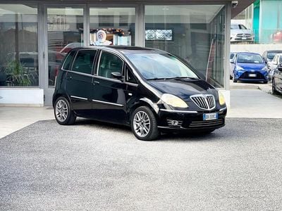 Usata Lancia Musa 90 CV (66 kW) 2009 Nero Monovolume