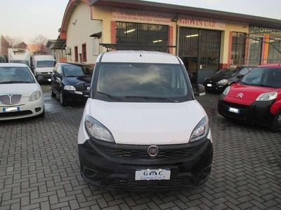 Usata Fiat Doblò 105 CV (77 kW) 2019 Bianco Monovolume