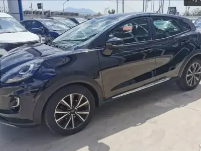 Usata Ford Puma Titanium 125 CV (91 kW) 2023 Agate black (metallizzato) SUV