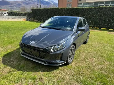Nuova Hyundai i20 90 CV (66 kW) 2026 Grigio Utilitaria