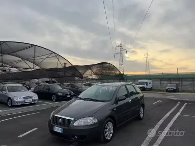 Usata Fiat Croma Emotion 120 CV (88 kW) 2006 Nero Station wagon