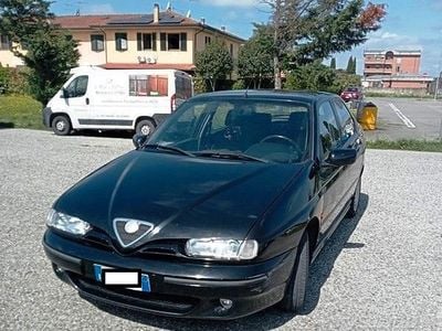 Nero Usata 2000 Alfa Romeo 2000 Berlina | 1250 €