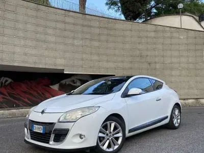 Occasion Renault Mégane Coupé Dynamique 131 PK (96 kW) 2010 Coupé