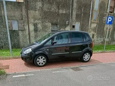 Usata Lancia Musa 95 CV (69 kW) 2005 Monovolume