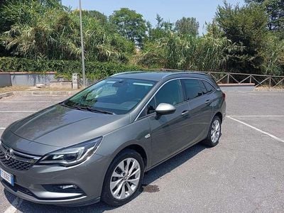 Käytetty Opel Astra Innovation 110 HP (80 kW) 2018 Harmaa Farmari