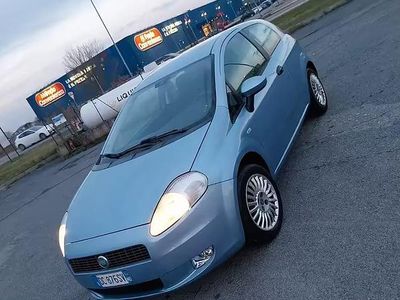 Usata Fiat Grande Punto 65 CV (47 kW) 2006 Blu Utilitaria