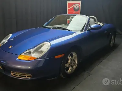 Usata Porsche Boxster 204 CV (150 kW) 1998 Blu Cabrio