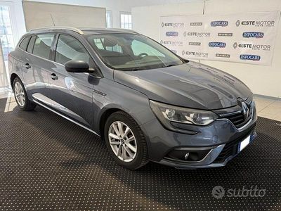 Usata Renault Mégane GrandTour Business 110 CV (80 kW) 2018 Grigio Station wagon