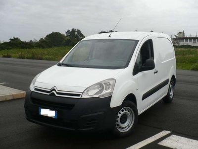 Begagnad Citroën Berlingo 75 HK (55 kW) 2018 Vit Minibuss