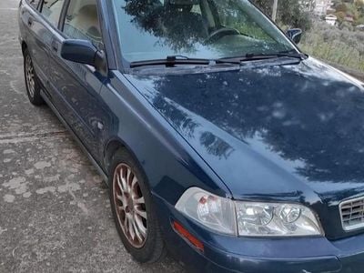 Usata Volvo V40 102 CV (75 kW) 2003 Blu Station wagon