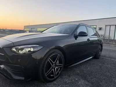 Usata Mercedes C220 AMG line 200 CV (147 kW) 2022 Station wagon