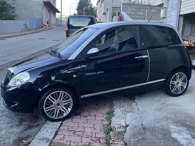 Usata Lancia Ypsilon 75 CV (55 kW) 2008 Utilitaria