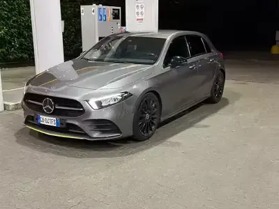 Usata Mercedes A250 Edition 224 CV (164 kW) 2020 Grigio Berlina