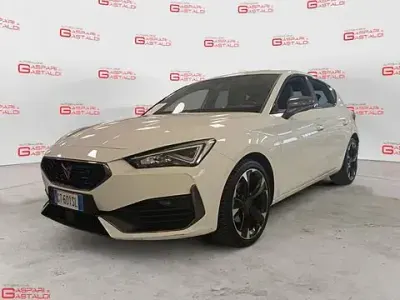Usata Cupra Leon 150 CV (110 kW) 2024 Bianco Utilitaria