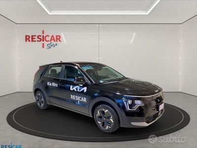 Usata Kia e-Niro 150 kW (204 CV) 2023 Nero SUV