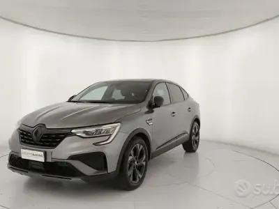 Usata Renault Arkana Engineered 143 CV (105 kW) 2023 Grigio SUV