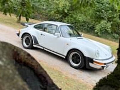 Usata Porsche 911 Turbo 300 CV (220 kW) 1983 Bianco Coupé