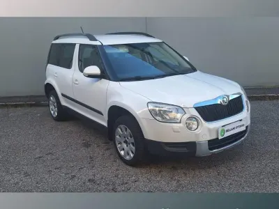 Usata Skoda Yeti Adventure 110 CV (80 kW) 2011 Bianco SUV
