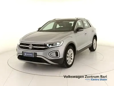 Usata VW T-Roc Style 116 CV (85 kW) 2025 Argento SUV