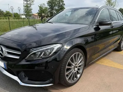 Usata Mercedes C220 Premium 170 CV (125 kW) 2018 Nero Station wagon