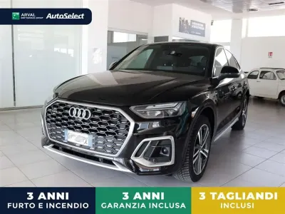 Usata Audi Q5 Sportback S-Line 265 CV (194 kW) 2021 Nero / black SUV