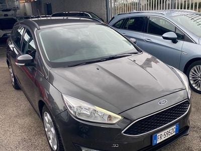 Usata Ford Focus 95 CV (69 kW) 2018 Grigio Station wagon