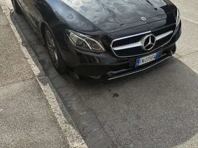 Usata Mercedes E220 Business 194 CV (142 kW) 2018 Cabrio