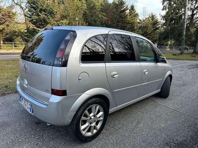 Usata Opel Meriva Cosmo 105 CV (77 kW) 2007 Monovolume