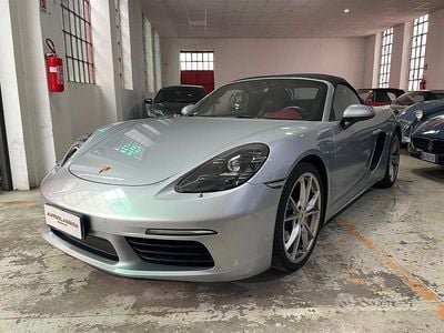 Usata Porsche 718 Boxster 349 CV (256 kW) 2016 Grigio Cabrio