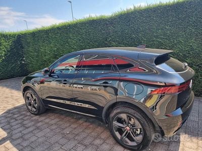 Usata Jaguar E-Pace R-Dynamic 309 CV (227 kW) 2021 Nero SUV