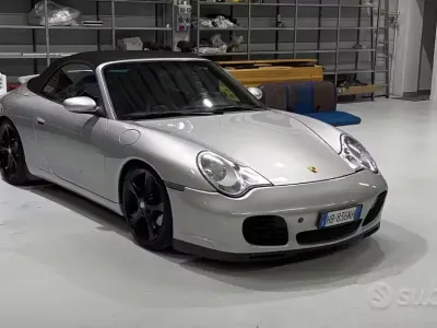 Usata Porsche 911 Carrera Cabriolet 320 CV (235 kW) 2003 Grigio Cabrio