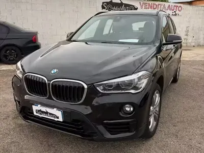 Usata BMW X1 Advantage 150 CV (110 kW) 2016 Nero SUV