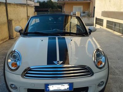 Begagnad Mini Cooper Cabriolet 2014 Vit Cab
