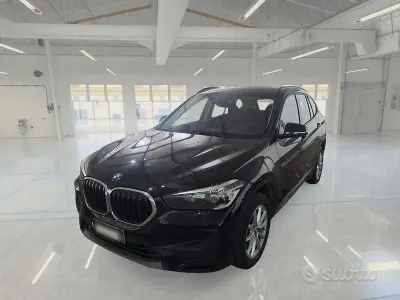 Używany BMW X1 115 KM (84 kW) 2021 Czarny SUV