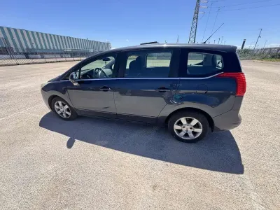 Usado Peugeot 5008