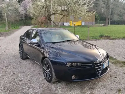 Usata Alfa Romeo 159 2004 Blu Berlina