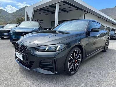 Usata BMW 420 M Sport 190 CV (139 kW) 2024 Black sapphire metallizzato Coupé