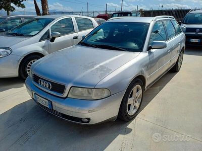 usata Audi A4 1.9 TDI/115 CV cat Avant Ambition 2001