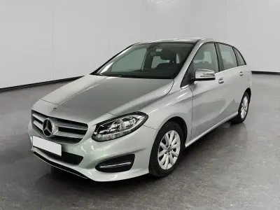 Usata Mercedes B180 Executive 109 CV (80 kW) 2018 Grigio Monovolume