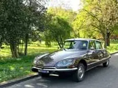 Usata Citroën DS 110 CV (80 kW) 1975 Marrone Berlina