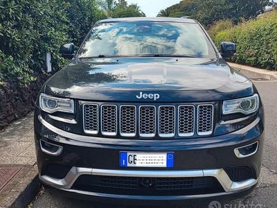 Usata Jeep Grand Cherokee Summit 250 CV (183 kW) 2015 Nero SUV