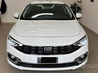 Usata Fiat Tipo Business 131 CV (96 kW) 2021 Bianco Berlina
