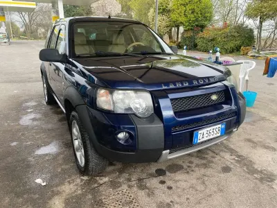 Usata Land Rover Freelander SE 177 CV (130 kW) 2004 Blu/azzurro SUV