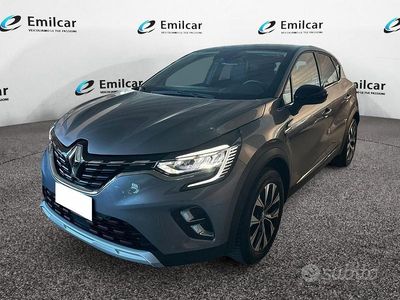 Usata Renault Captur 90 CV (66 kW) 2024 SUV