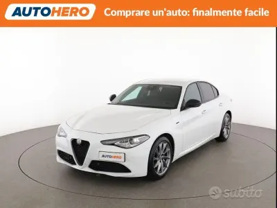 Second-hand Alfa Romeo Giulia Sprint 160 CP (117 kW) 2021 Alb Berlinǎ