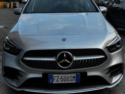 Usata Mercedes B200 150 CV (110 kW) 2019 Monovolume