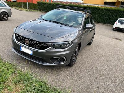 Usata Fiat Tipo Lounge 120 CV (88 kW) 2018 Grigio Berlina