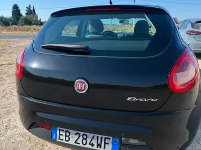 Usata Fiat Bravo 105 CV (77 kW) 2010 Nero Utilitaria