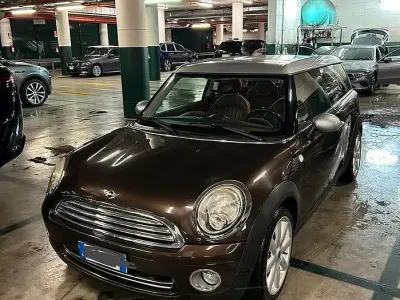 Usata Mini Cooper Clubman 120 CV (88 kW) 2008 Marrone Station wagon