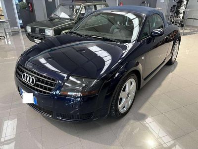 Usata Audi TT Roadster 179 CV (131 kW) 2003 Blu/azzurro Cabrio